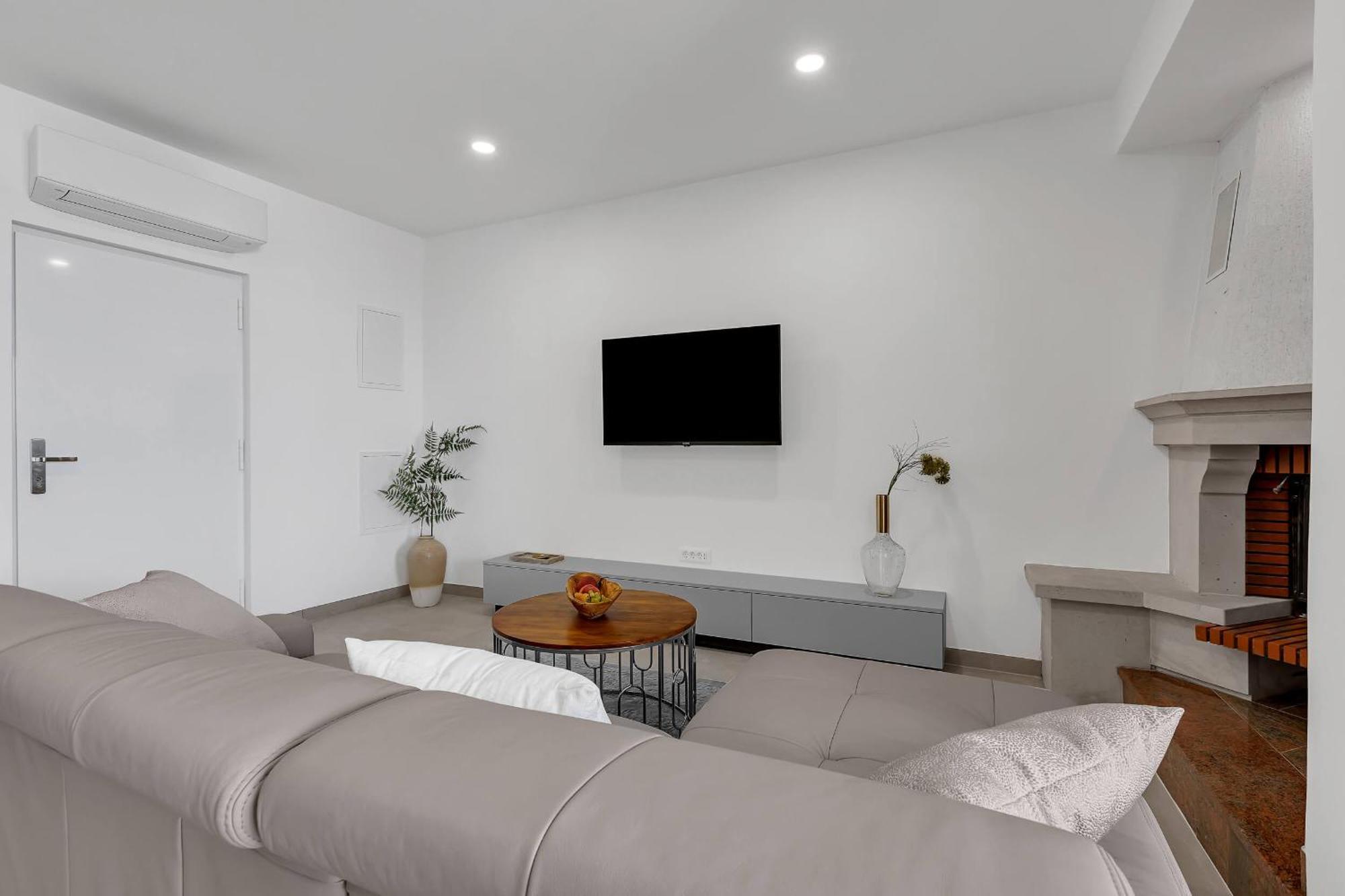 Apartments Luka'S View ماكارسكا المظهر الخارجي الصورة